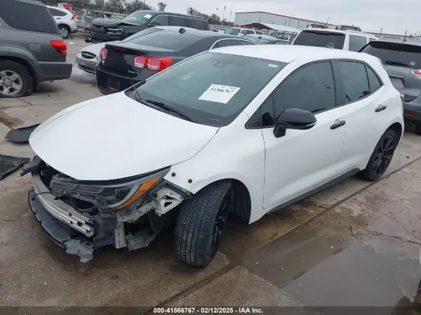 JTND4RBE1L3079177 2020 TOYOTA COROLLA - Image 2