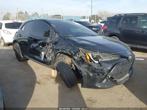 JTND4RBE1L3102263 2020 TOYOTA COROLLA - Image 1