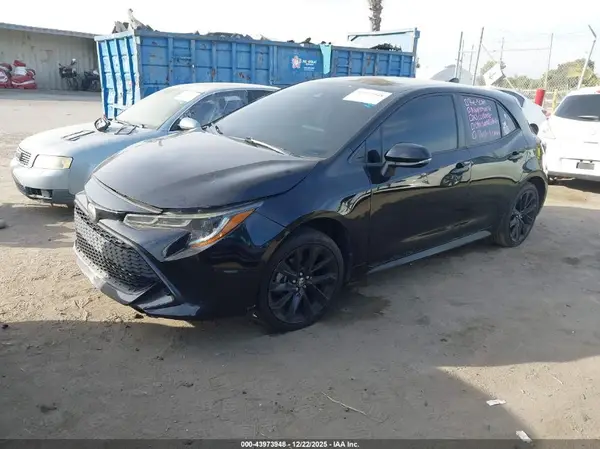 JTND4RBE1L3102263 2020 TOYOTA COROLLA - Image 2