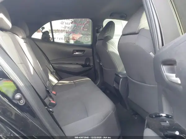 JTND4RBE1L3102263 2020 TOYOTA COROLLA - Image 8