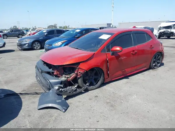 JTND4RBE2L3076787 2020 TOYOTA COROLLA - Image 2