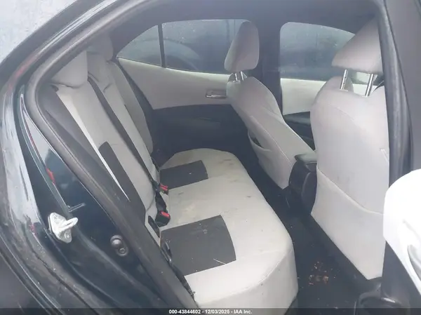 JTND4RBE4L3097947 2020 TOYOTA COROLLA - Image 8