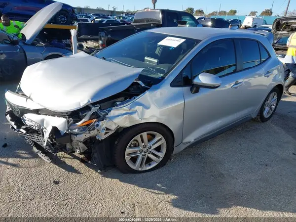 JTND4RBE5L3092353 2020 TOYOTA COROLLA - Image 2
