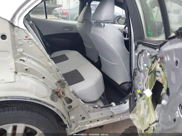 JTND4RBE6L3085301 2020 TOYOTA COROLLA - Image 8
