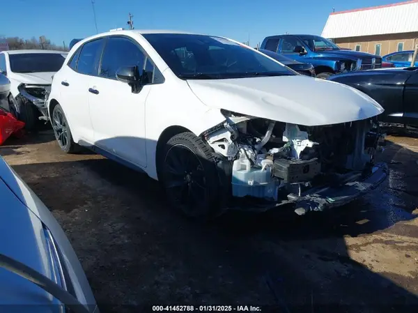JTND4RBE7L3098607 2020 TOYOTA COROLLA - Image 1