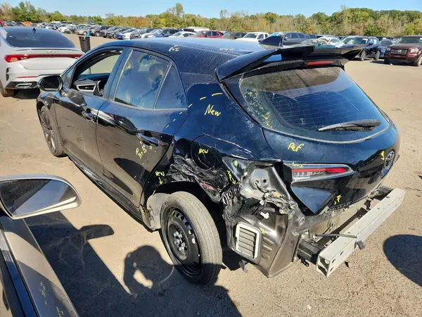 JTND4RBEXL3088573 2020 TOYOTA COROLLA - Image 2