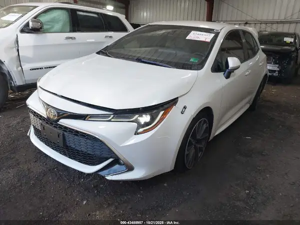 JTNK4RBE0K3012740 2019 TOYOTA COROLLA - Image 2