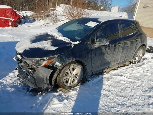 JTNK4RBE1K3032494 2019 TOYOTA COROLLA - Image 2