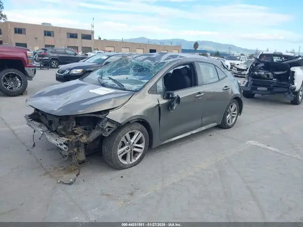 JTNK4RBE1K3049201 2019 TOYOTA COROLLA - Image 2