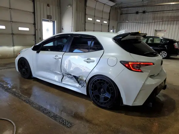 JTNK4RBE2K3052558 2019 TOYOTA COROLLA - Image 2