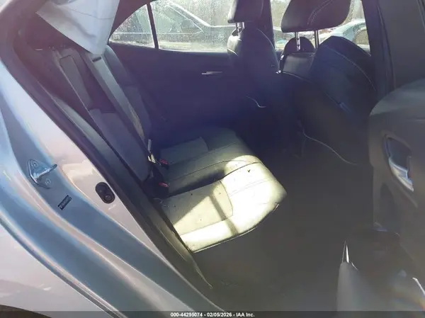 JTNK4RBE4K3045594 2019 TOYOTA COROLLA - Image 8
