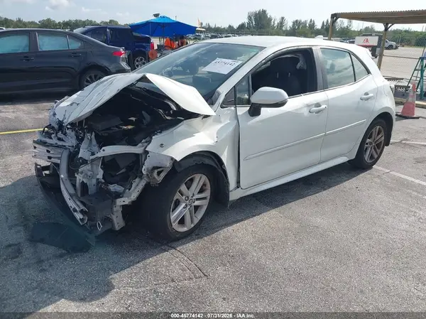 JTNK4RBE8K3011660 2019 TOYOTA COROLLA - Image 2