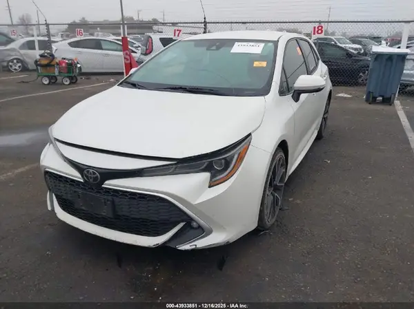 JTNK4RBEXK3048189 2019 TOYOTA COROLLA - Image 2