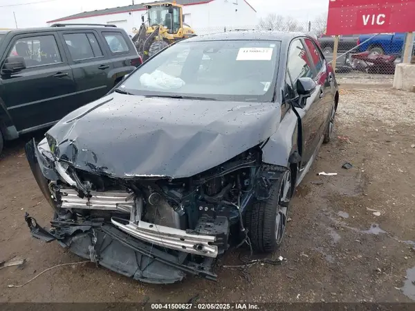 JTNK4RBEXK3060018 2019 TOYOTA COROLLA - Image 2