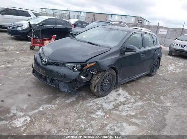 JTNKARJE0HJ524772 2017 TOYOTA COROLLA - Image 2