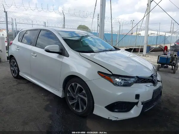 JTNKARJE0HJ526778 2017 TOYOTA COROLLA - Image 1