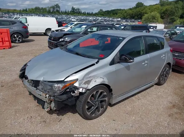 JTNKARJE0HJ531284 2017 TOYOTA COROLLA - Image 2