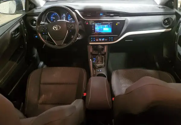 JTNKARJE0HJ531978 2017 TOYOTA COROLLA - Image 8