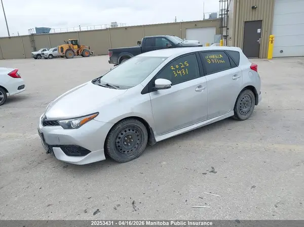 JTNKARJE0HJ533066 2017 TOYOTA COROLLA - Image 2