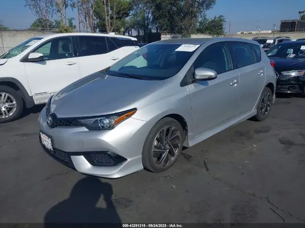 JTNKARJE0HJ538378 2017 TOYOTA COROLLA - Image 2