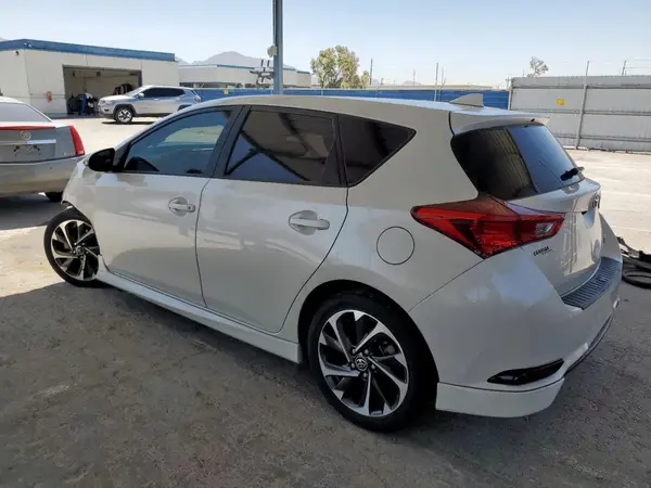JTNKARJE0HJ539028 2017 TOYOTA COROLLA - Image 2