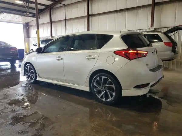 JTNKARJE0HJ545489 2017 TOYOTA COROLLA - Image 2