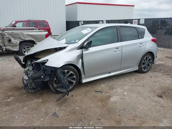 JTNKARJE0HJ546948 2017 TOYOTA COROLLA - Image 2
