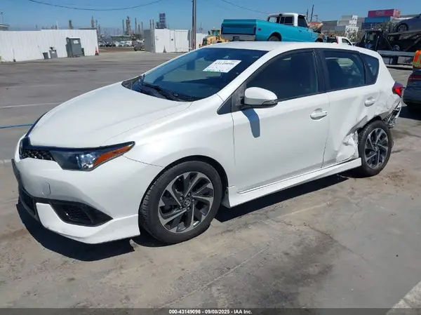 JTNKARJE0HJ549087 2017 TOYOTA COROLLA - Image 2