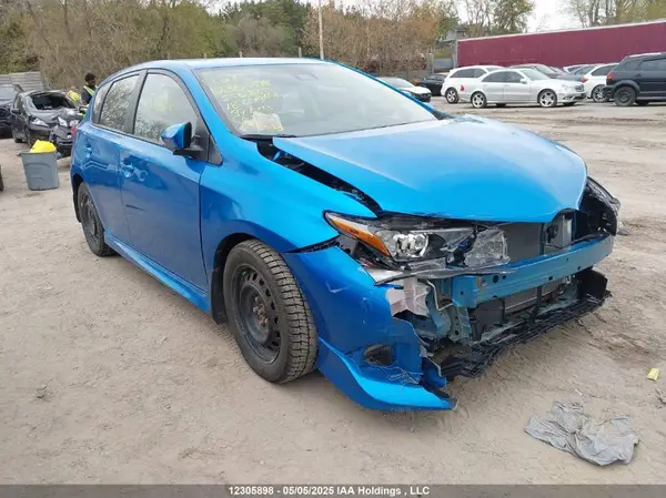 JTNKARJE0JJ556885 2018 TOYOTA COROLLA - Image 1