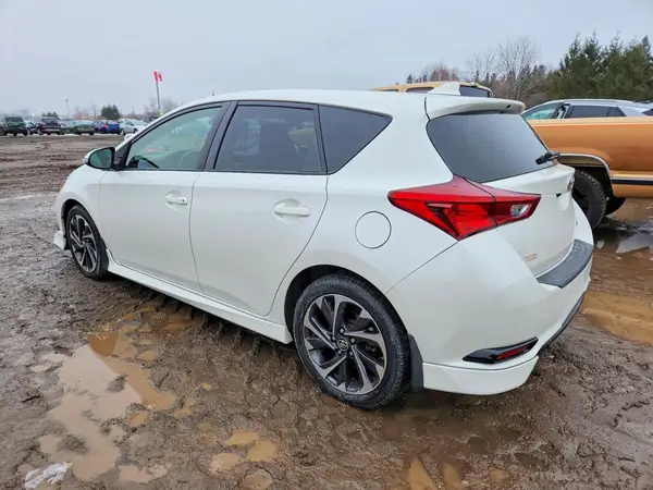 JTNKARJE0JJ560791 2018 TOYOTA COROLLA - Image 2