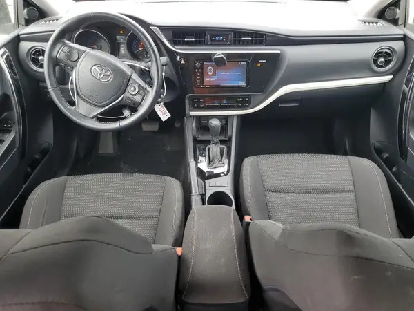 JTNKARJE0JJ564128 2018 TOYOTA COROLLA - Image 8