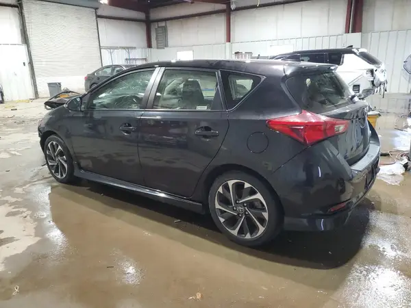 JTNKARJE0JJ567725 2018 TOYOTA COROLLA - Image 2