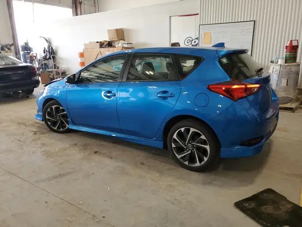 JTNKARJE0JJ569734 2018 TOYOTA COROLLA - Image 2