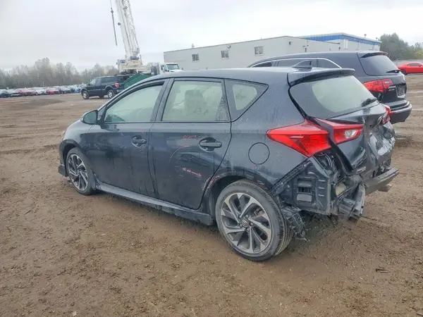 JTNKARJE0JJ570673 2018 TOYOTA COROLLA - Image 2