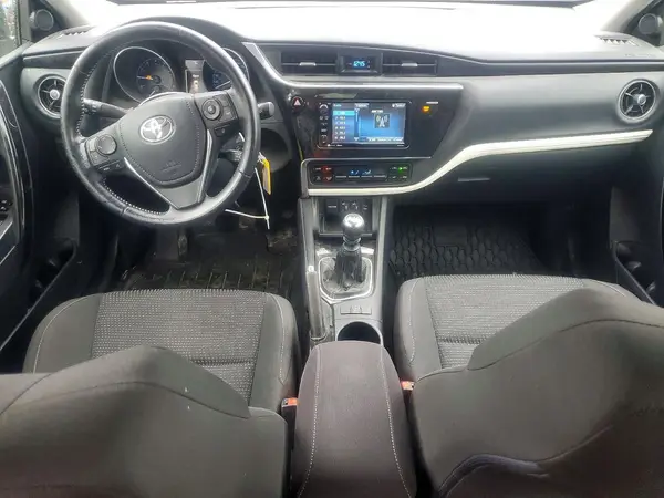 JTNKARJE0JJ570673 2018 TOYOTA COROLLA - Image 8