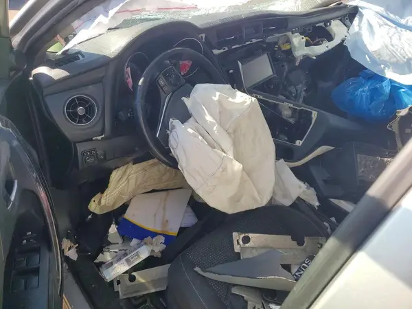 JTNKARJE0JJ573704 2018 TOYOTA COROLLA - Image 8