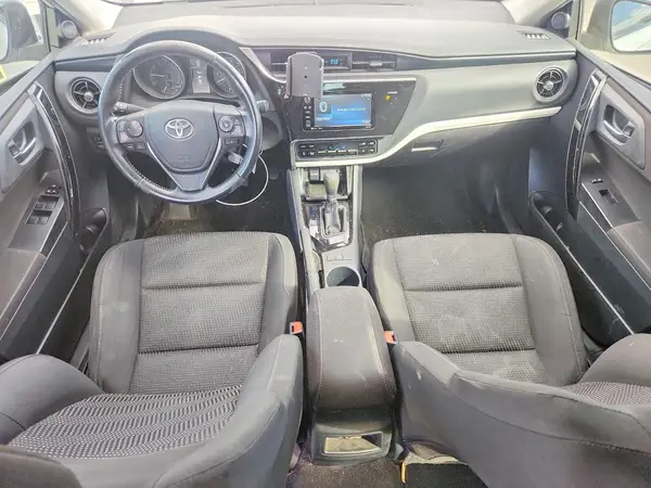 JTNKARJE0JJ574691 2018 TOYOTA COROLLA - Image 8