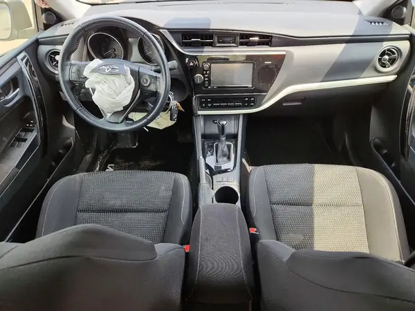 JTNKARJE1HJ530130 2017 TOYOTA COROLLA - Image 8