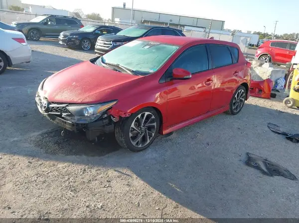 JTNKARJE1HJ535263 2017 TOYOTA COROLLA - Image 2