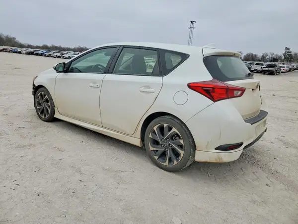 JTNKARJE1HJ544982 2017 TOYOTA COROLLA - Image 2