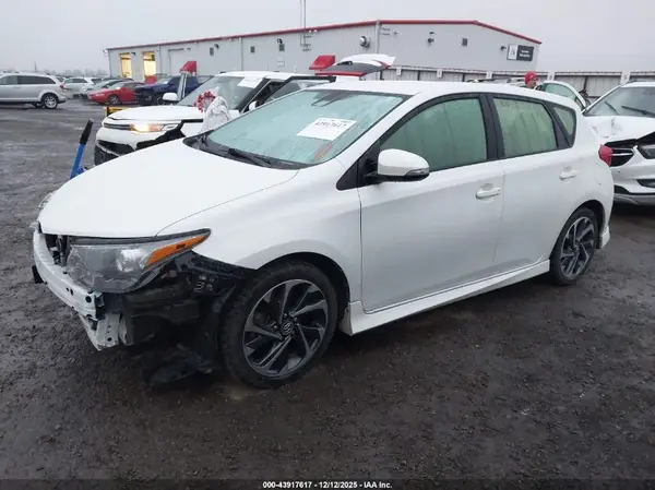 JTNKARJE1HJ545288 2017 TOYOTA COROLLA - Image 2