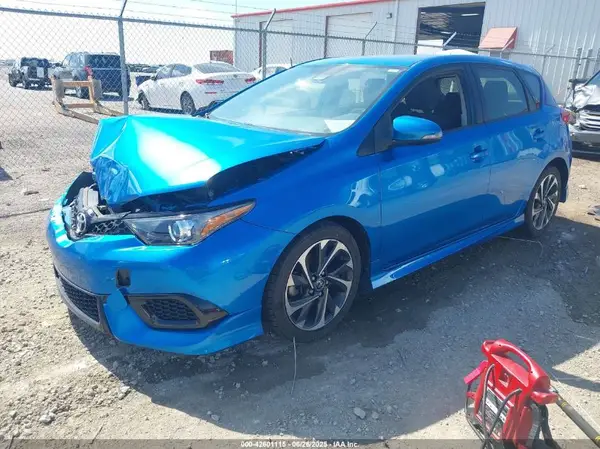 JTNKARJE1HJ547980 2017 TOYOTA COROLLA - Image 2