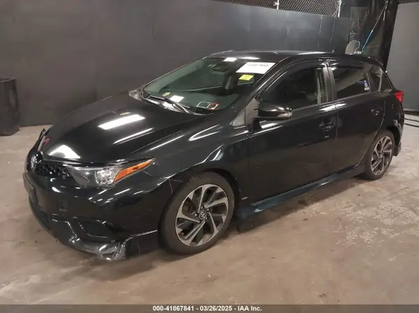 JTNKARJE1HJ548496 2017 TOYOTA COROLLA - Image 2