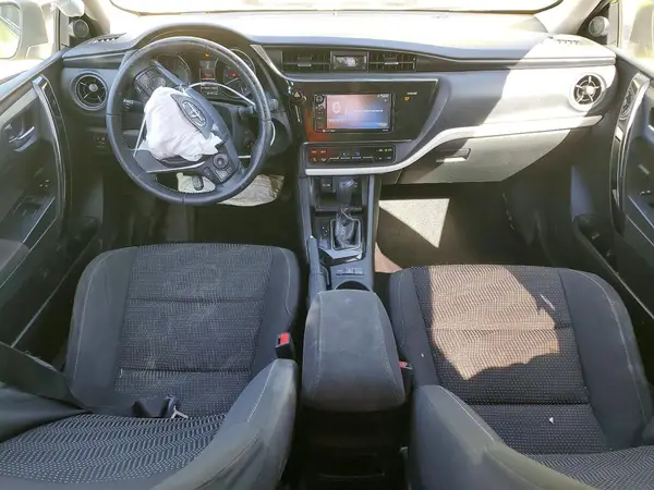 JTNKARJE1HJ549082 2017 TOYOTA COROLLA - Image 8