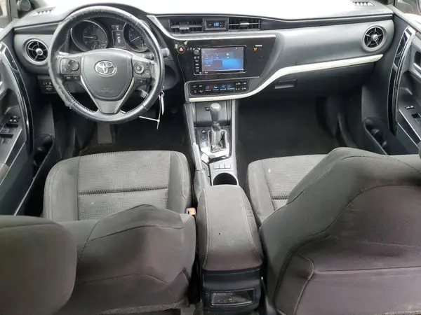 JTNKARJE1HJ551379 2017 TOYOTA COROLLA - Image 8