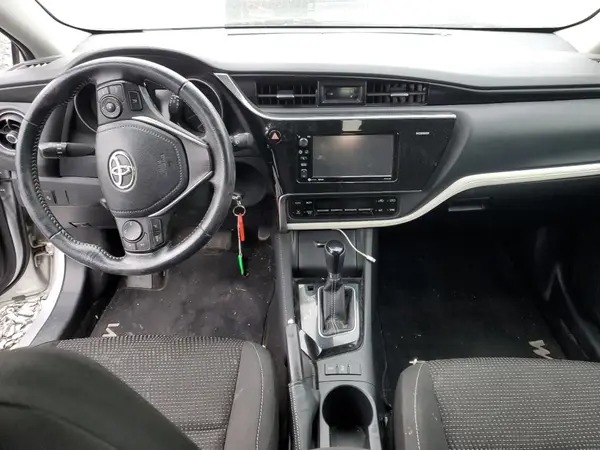 JTNKARJE1HJ552399 2017 TOYOTA COROLLA - Image 8