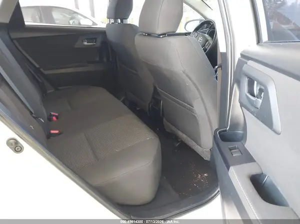 JTNKARJE1JJ553560 2018 TOYOTA COROLLA - Image 8