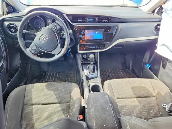 JTNKARJE1JJ558743 2018 TOYOTA COROLLA - Image 8