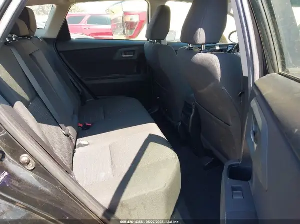 JTNKARJE1JJ560539 2018 TOYOTA COROLLA - Image 8