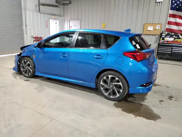 JTNKARJE1JJ561528 2018 TOYOTA COROLLA - Image 2